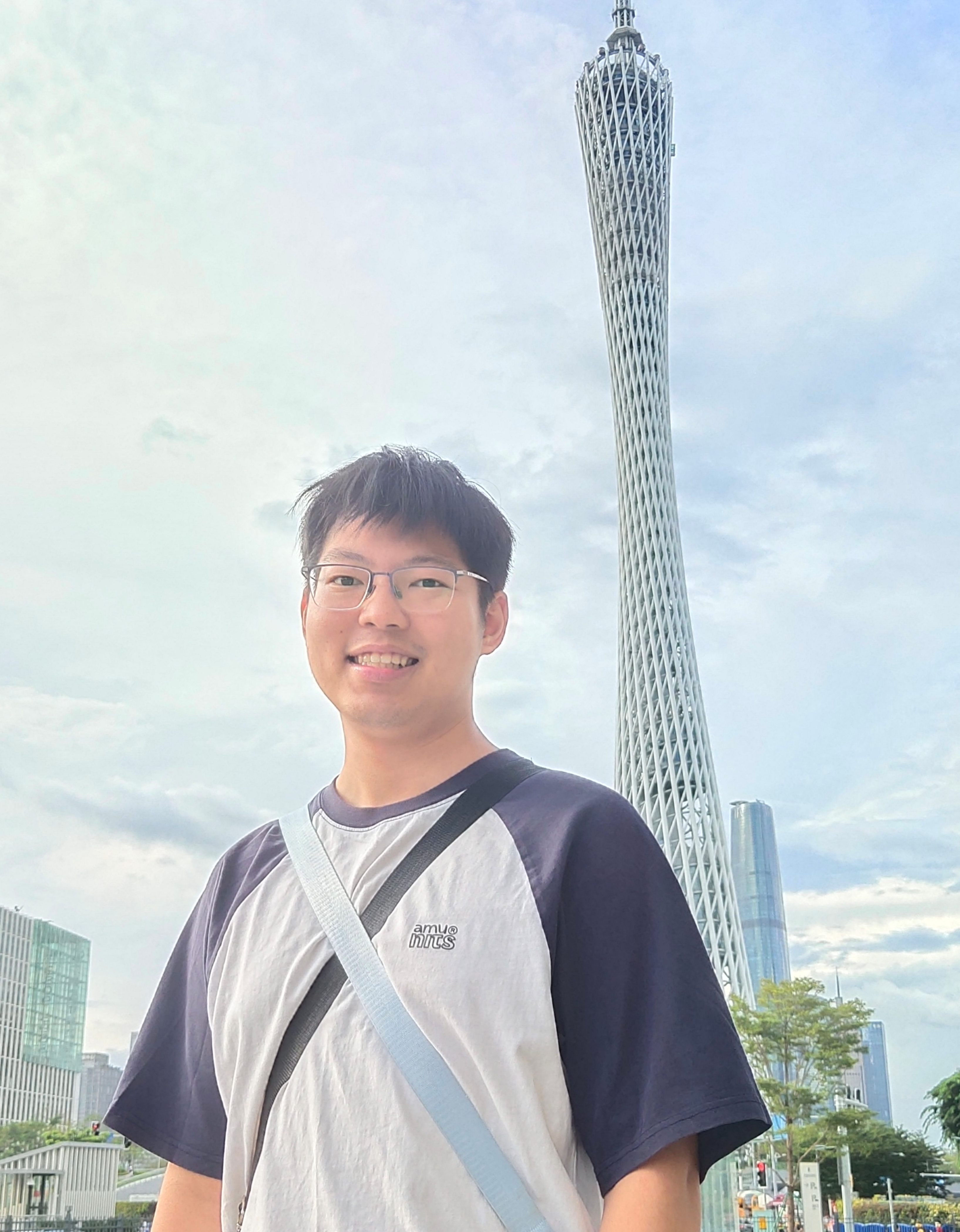 李泽邦